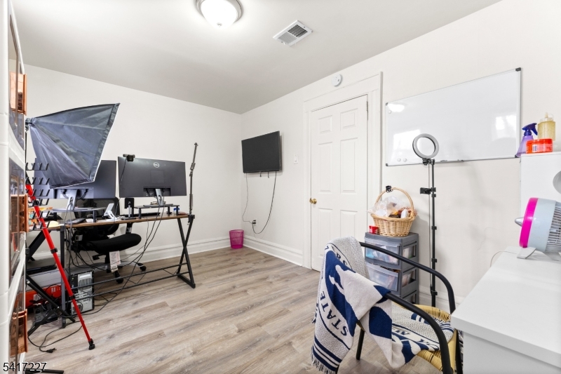 92 South Devine Street, Unit 2 Newark, NJ 07106 - Photo 14 of 33