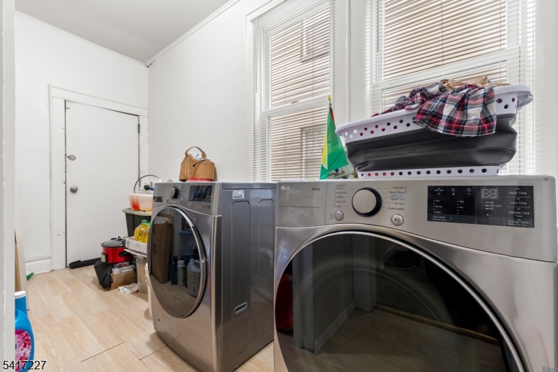 92 South Devine Street, Unit 2 Newark, NJ 07106 - Photo 25 of 33