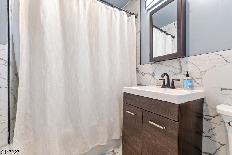 92 South Devine Street, Unit 2 Newark, NJ 07106 - Photo 8 of 33