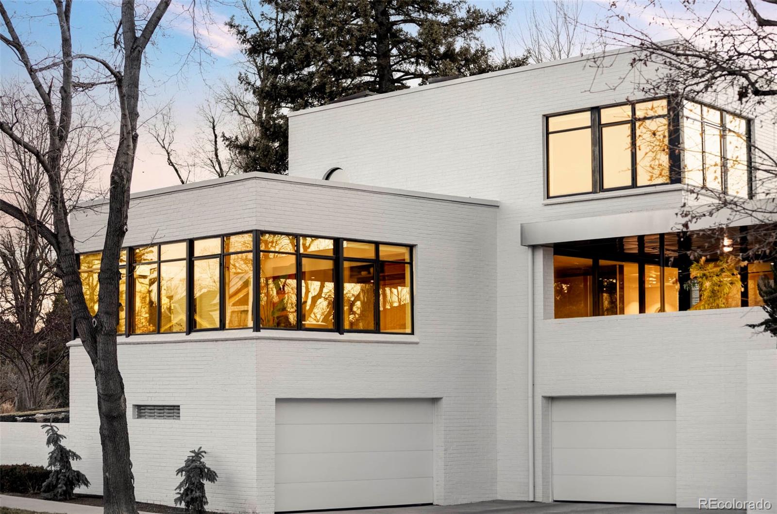 801 South Ellipse Way Denver, CO 80209 - Photo 36 of 50 a view of a building with a window