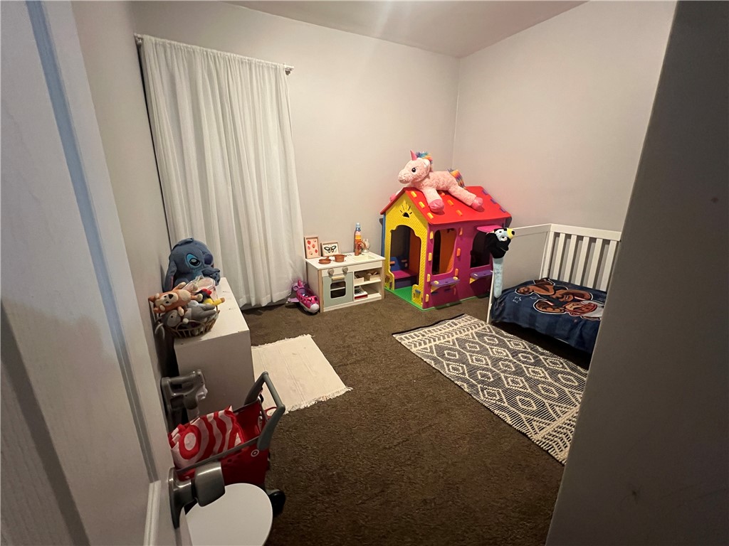 37 Central Street Lincoln, RI 02838 - Photo 4 of 15