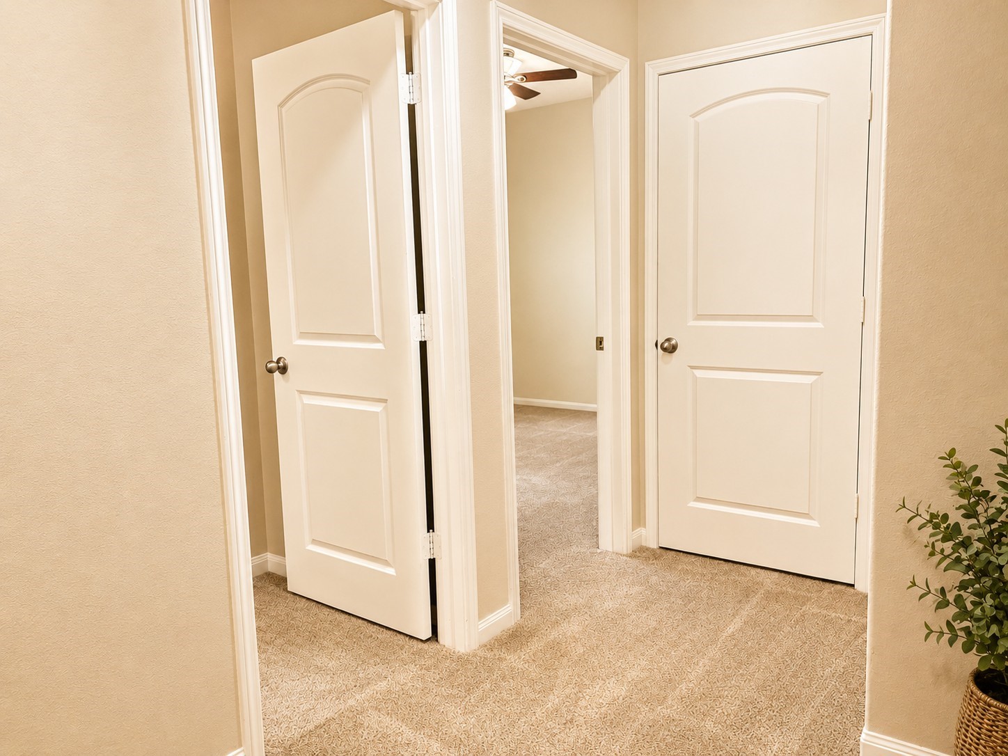 7599 Fettle Lane Conroe, TX 77304 - Photo 8 of 15 a view of a bathroom with a shower