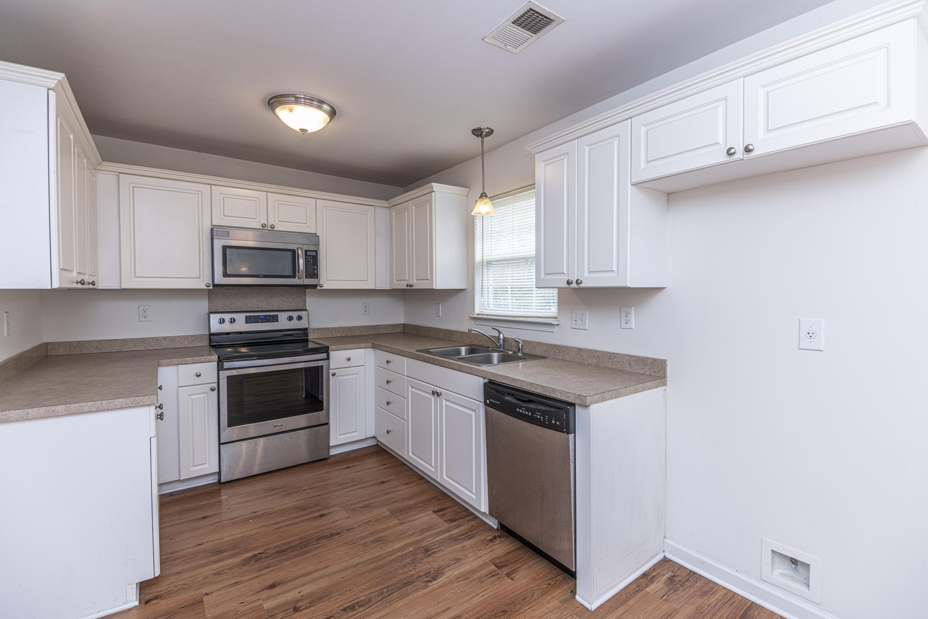 146 Sanders Road Ridgeville, SC 29472 - Photo 4 of 41 DSC_4993