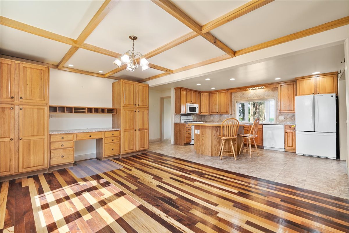 23875 East Th Road North Cropsey, IL 61731 - Photo 11 of 54