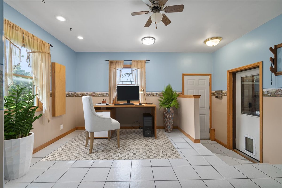 23875 East Th Road North Cropsey, IL 61731 - Photo 20 of 54