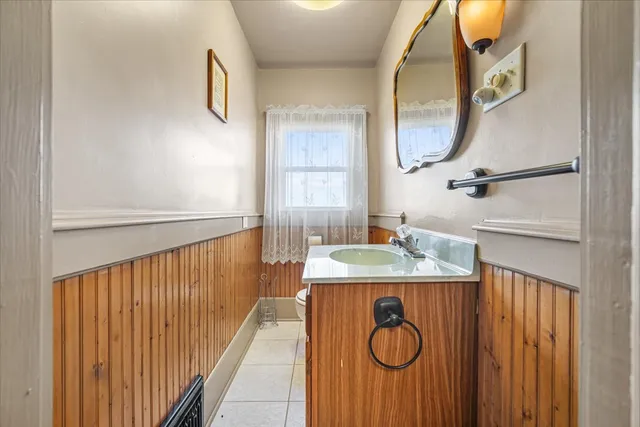 $340,000 | 23875 East Th Road North, Cropsey, IL 61731