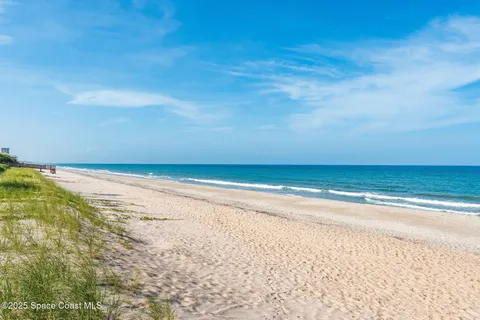 $588,000 | 298 Harwood Avenue, Satellite Beach, FL 32937