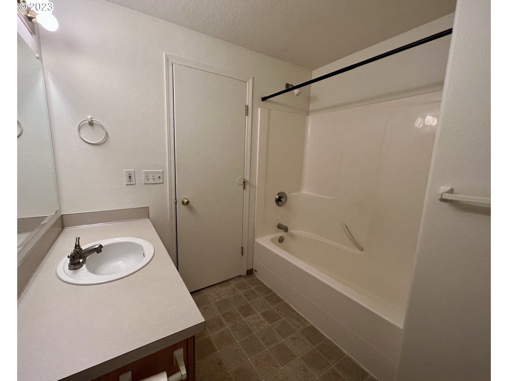 1001 Southwest Nye Avenue Pendleton, OR 97801 - Photo 9 of 14 a bathroom with a sink toilet and shower