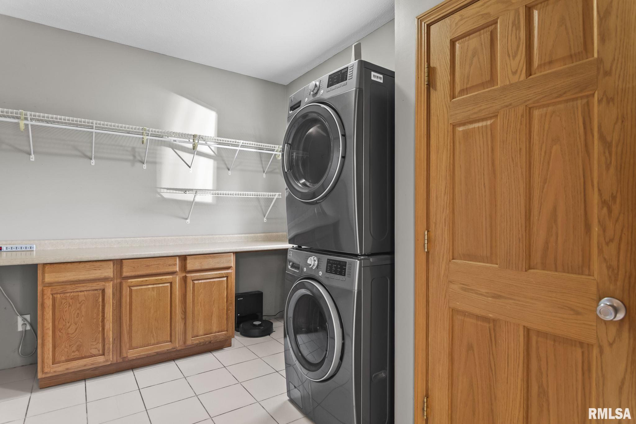 6856 Minder Road Rochester, IL 62563 - Photo 17 of 65