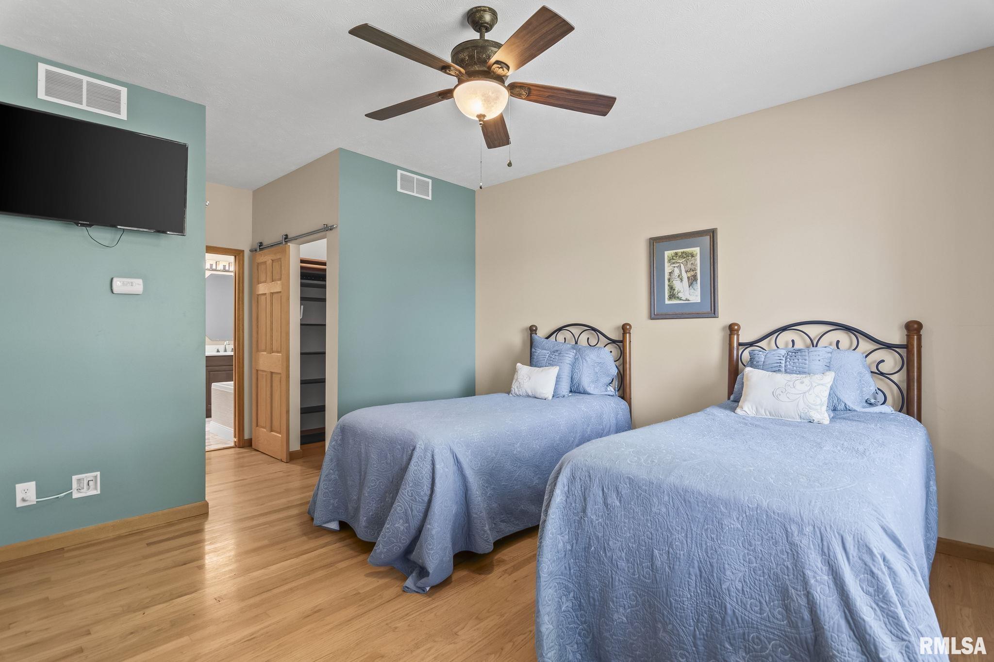 6856 Minder Road Rochester, IL 62563 - Photo 18 of 65