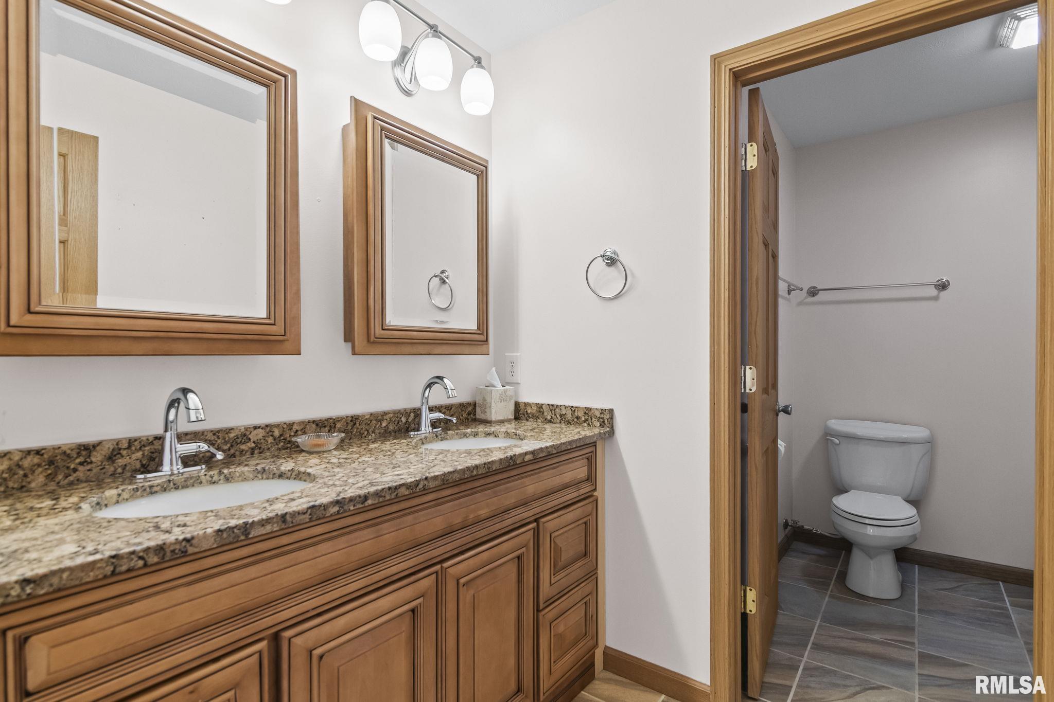 6856 Minder Road Rochester, IL 62563 - Photo 33 of 65