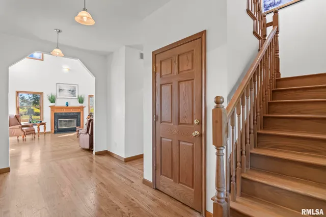 $583,000 | 6856 Minder Road, Rochester, IL 62563