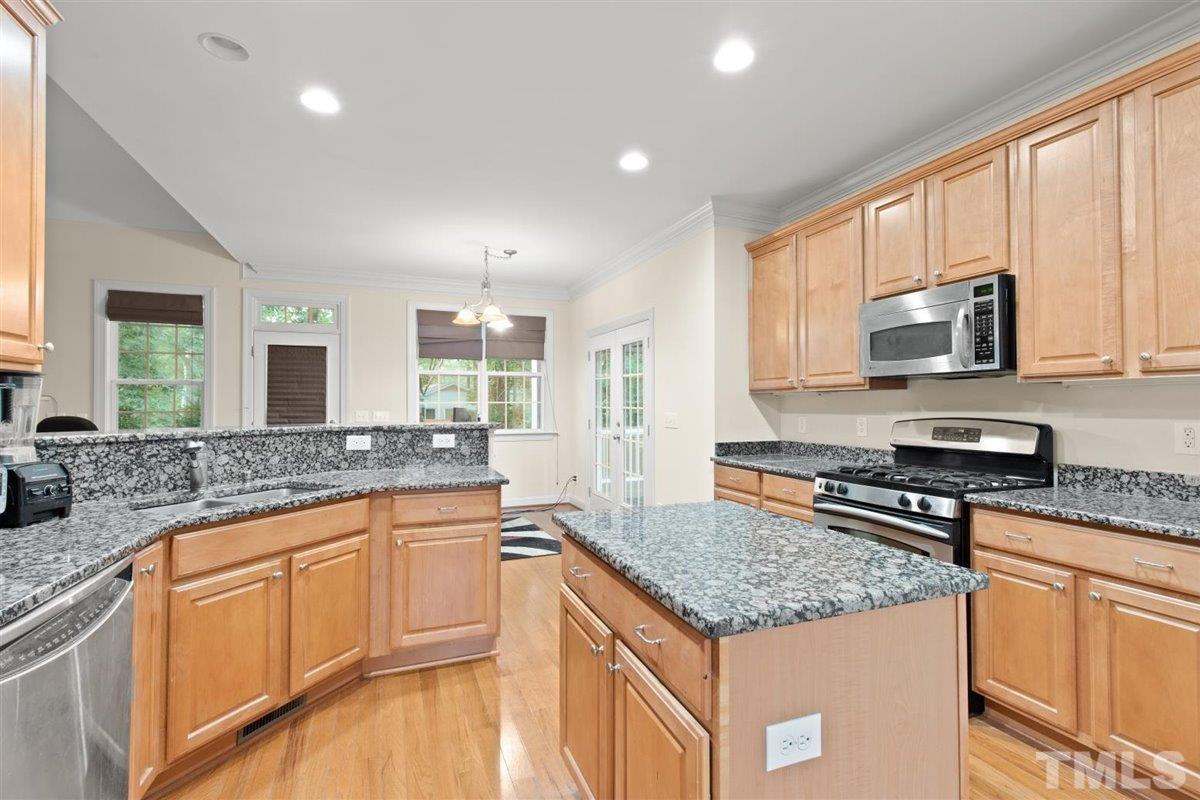1409 Crete Drive Raleigh, NC 27606 - Photo 9 of 45 Gallery Image 9