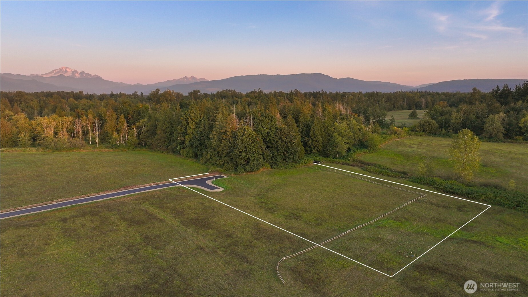 1383 Ten Mile Road Everson, WA 98247 - Photo 2 of 31