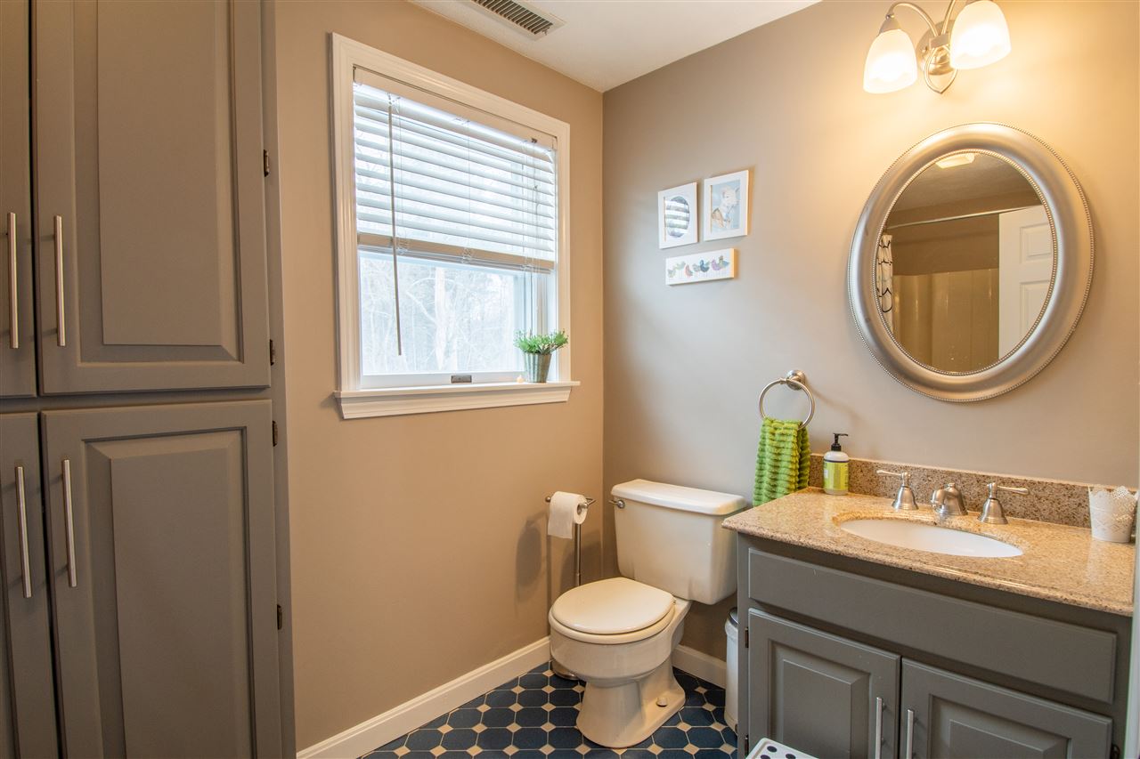 3 Hardwood Road Windham, NH 03087 - Photo 20 of 40