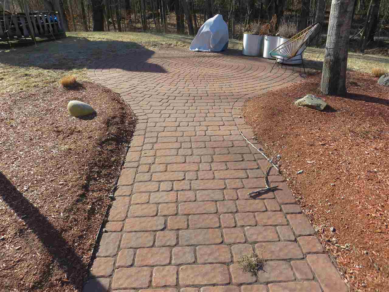 3 Hardwood Road Windham, NH 03087 - Photo 33 of 40