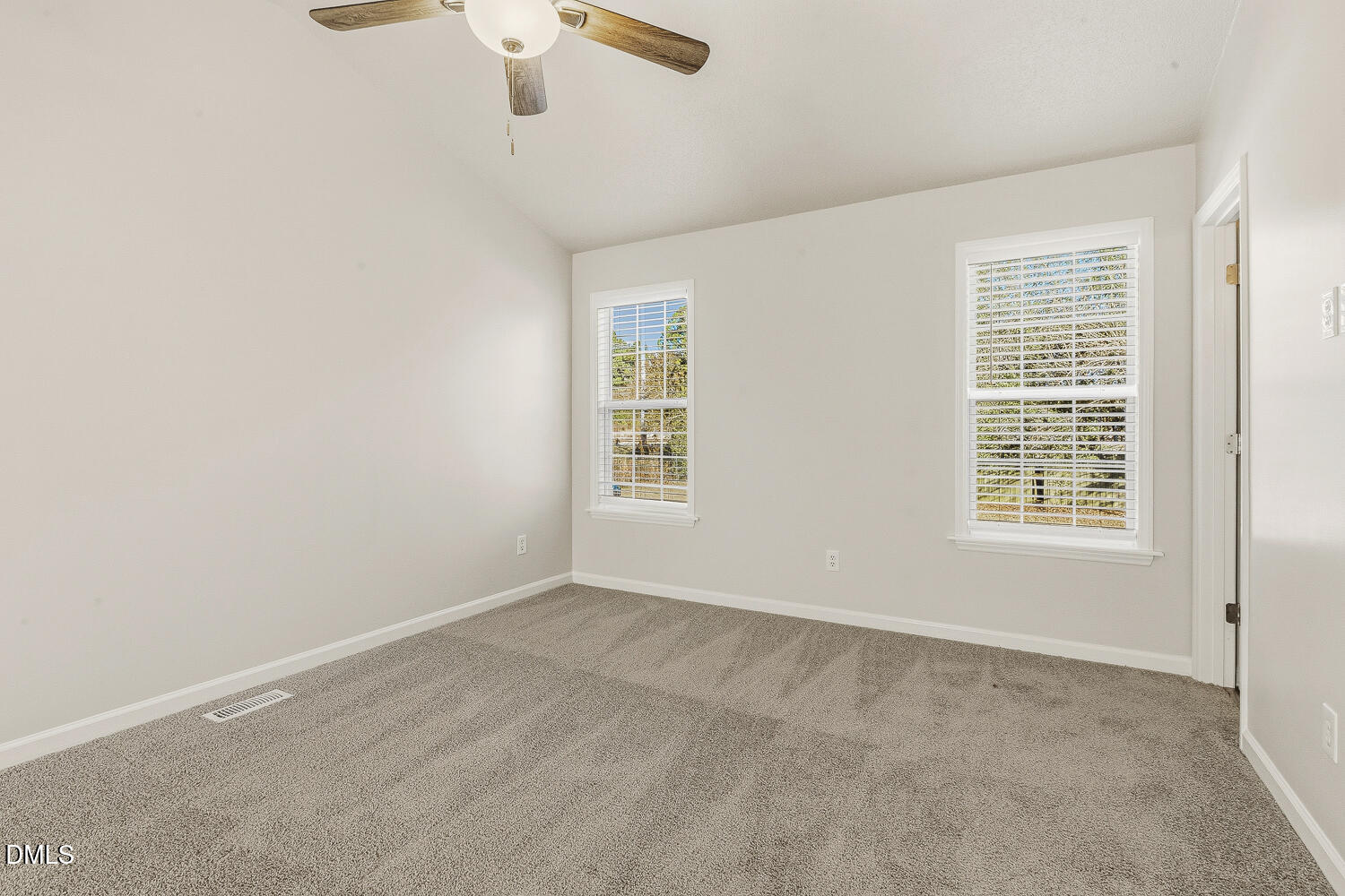 5709 Angelfish Court Raleigh, NC 27610 - Photo 17 of 35 017