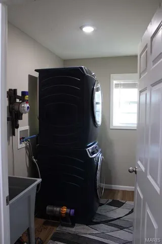 $285,000 | 1520 Fairfield Road, Lebanon, MO 65536