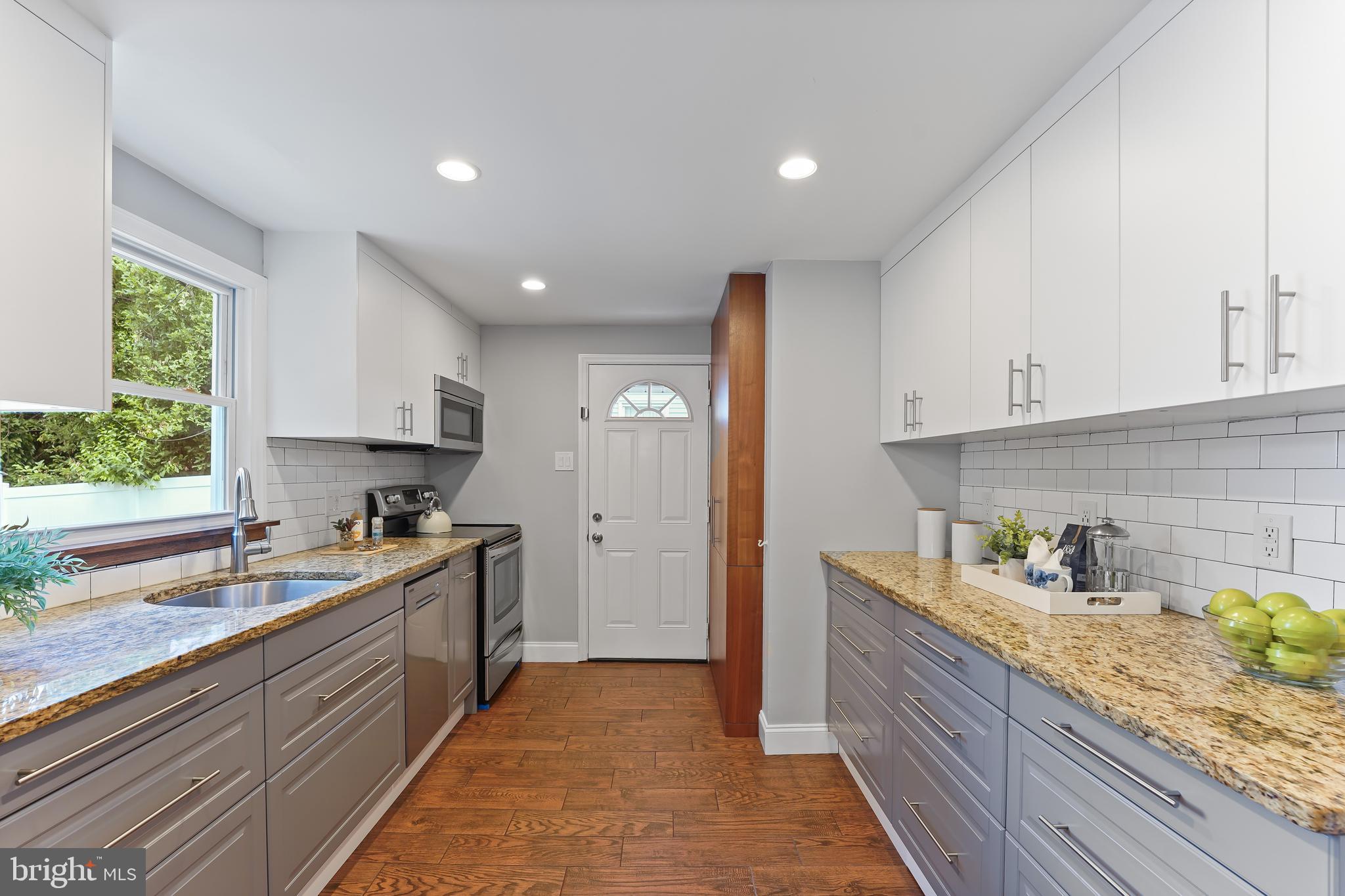 230 West Roland Road Brookhaven, PA 19015 - Photo 8 of 38 Gallery Image 8