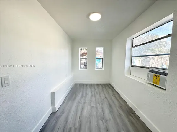 $1,250 | 5903 Southwest 26th Terrace, Unit 2 2, West Park, FL 33023