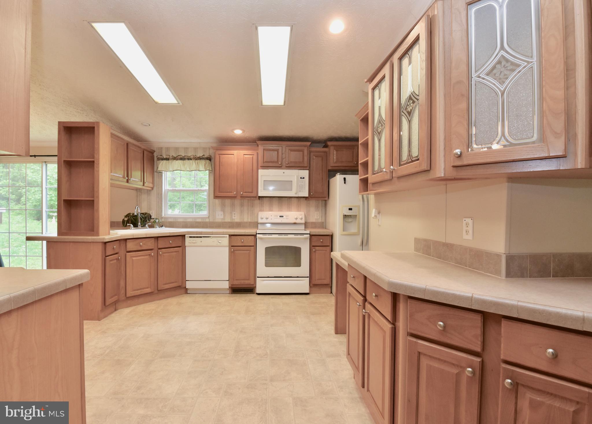 918 Morgans Mill Road Bluemont, VA 20135 - Photo 2 of 17 Kitchen