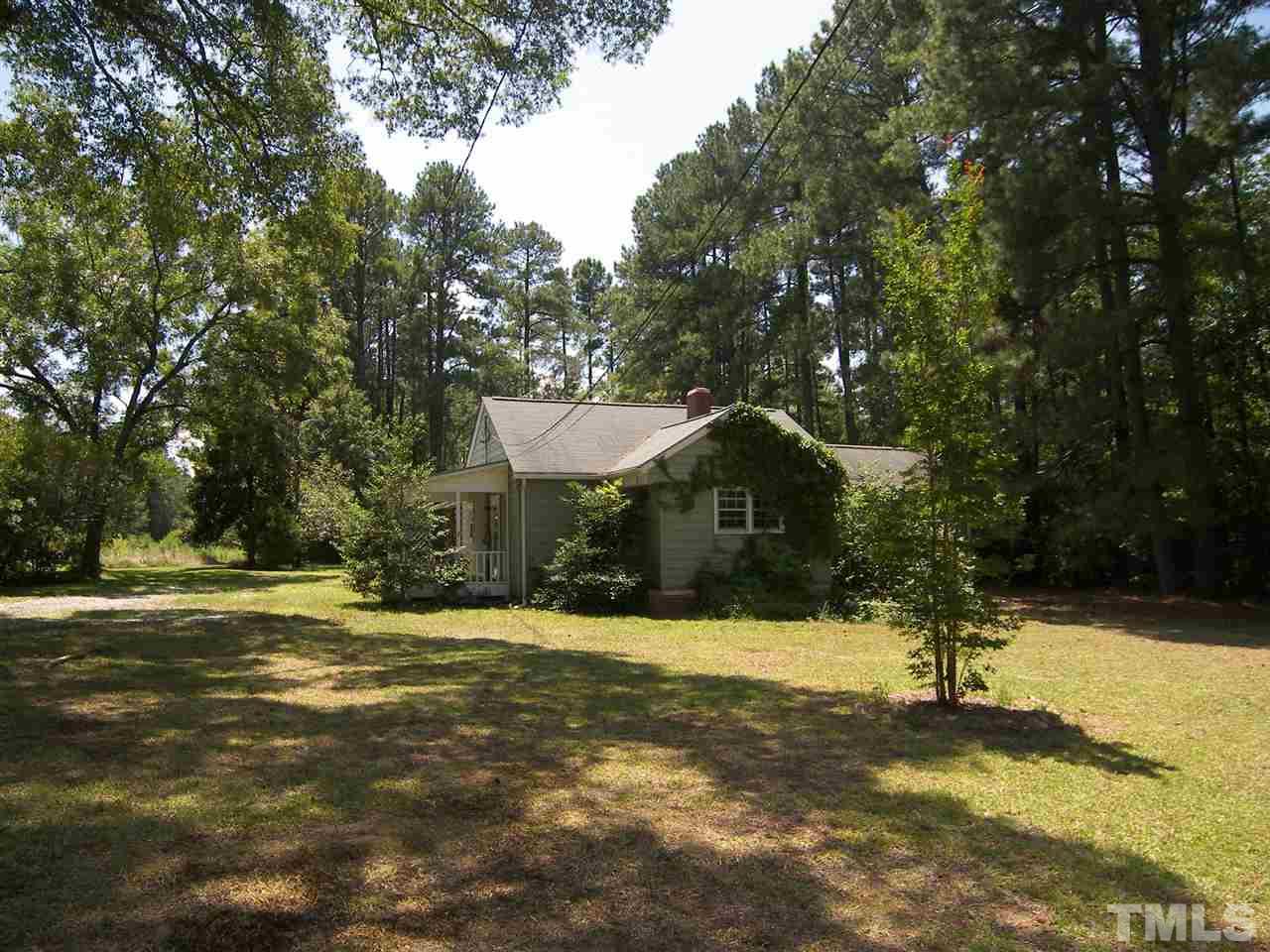 1112 Thompson Road Durham, NC 27704 - Photo 1 of 17 Gallery Image 1