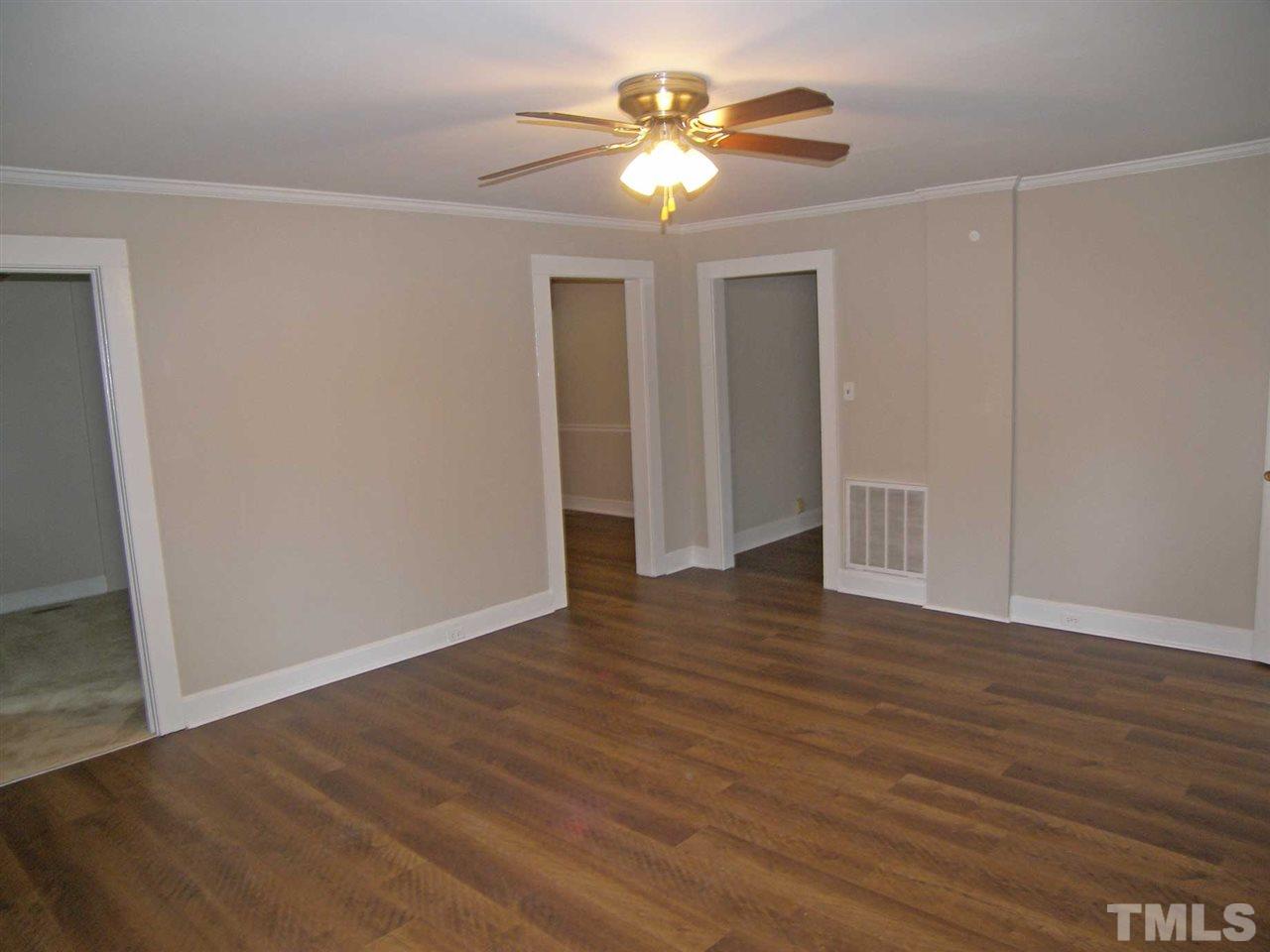 1112 Thompson Road Durham, NC 27704 - Photo 4 of 17 Gallery Image 4
