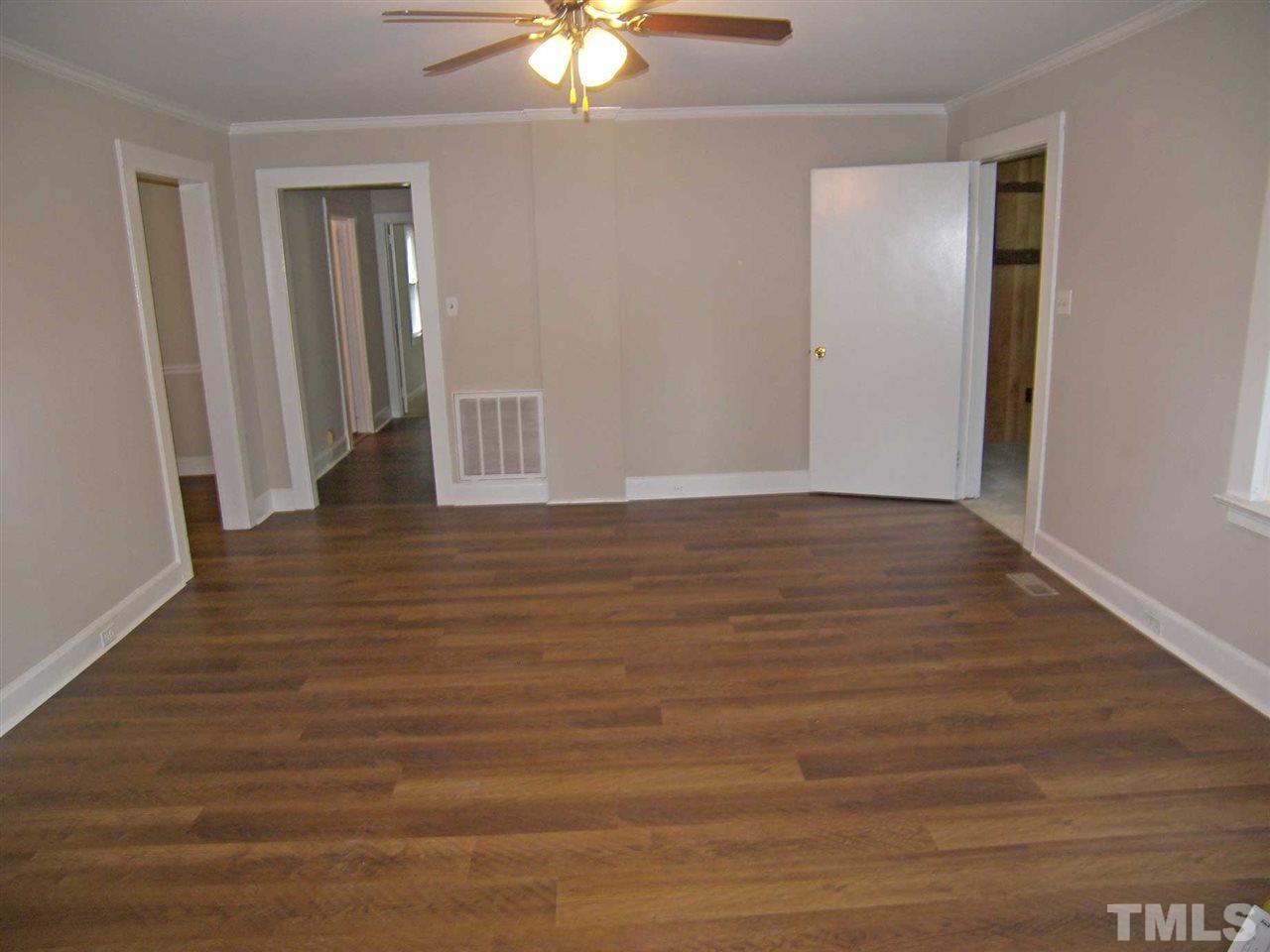 1112 Thompson Road Durham, NC 27704 - Photo 5 of 17 Gallery Image 5