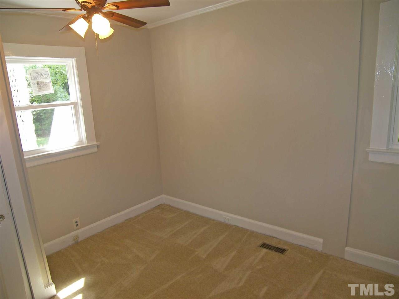 1112 Thompson Road Durham, NC 27704 - Photo 6 of 17 Gallery Image 6
