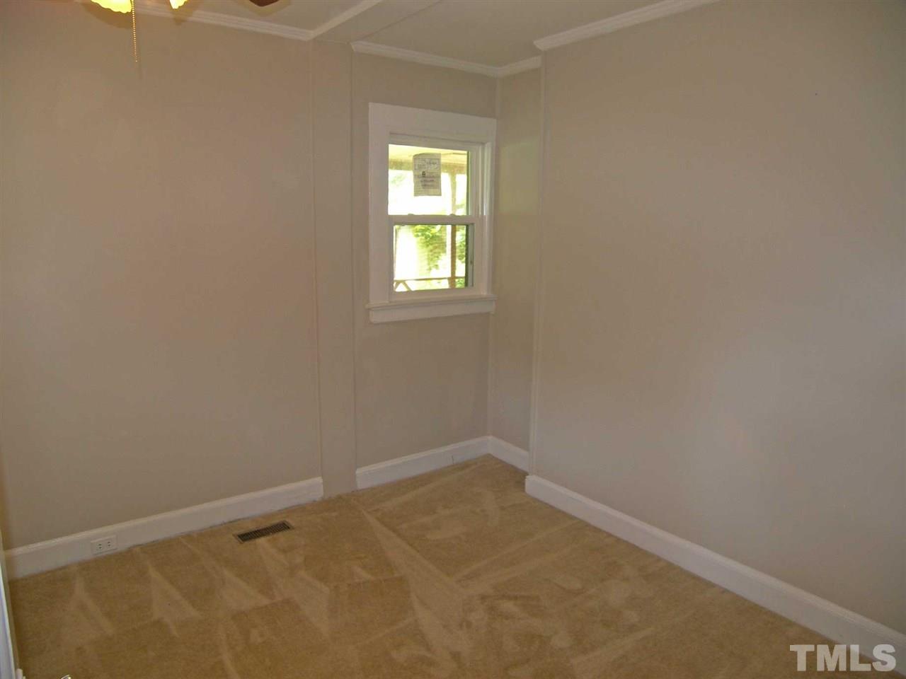 1112 Thompson Road Durham, NC 27704 - Photo 7 of 17 Gallery Image 7