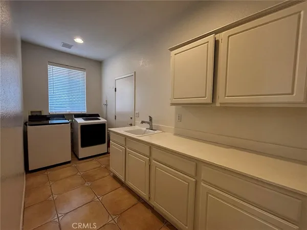 $4,250 | 24563 Calle Perla, Murrieta, CA 92562