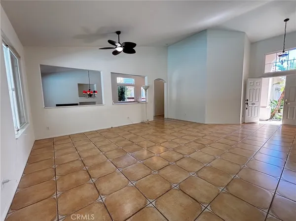 $4,250 | 24563 Calle Perla, Murrieta, CA 92562