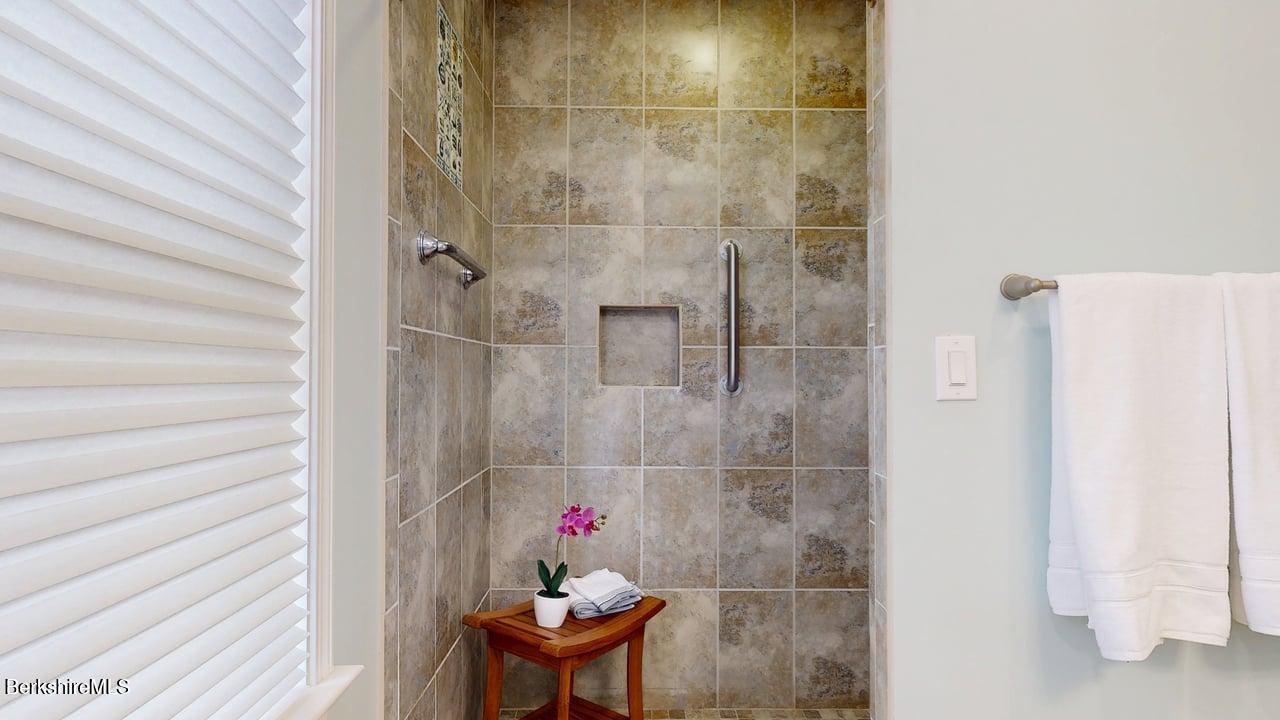 367 Notch Road North Adams, MA 01247 - Photo 30 of 42 Full Bath