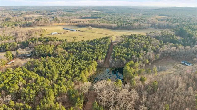 $79,900 | 27 Highway 24, Eagle Springs, NC 27242