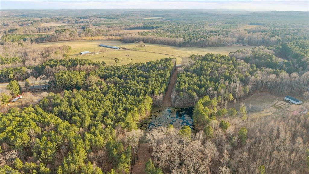 27 Highway 24 Eagle Springs, NC 27242 - Photo 14 of 19