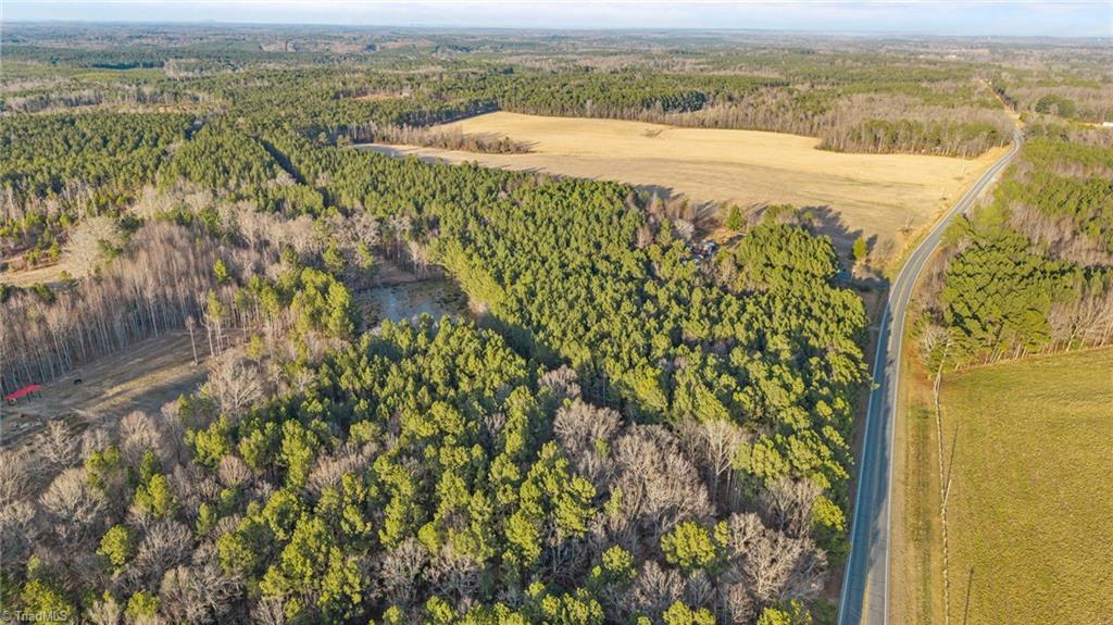 27 Highway 24 Eagle Springs, NC 27242 - Photo 9 of 19