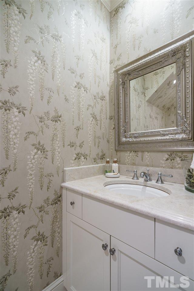 1810 Chester Road Raleigh, NC 27608 - Photo 14 of 30