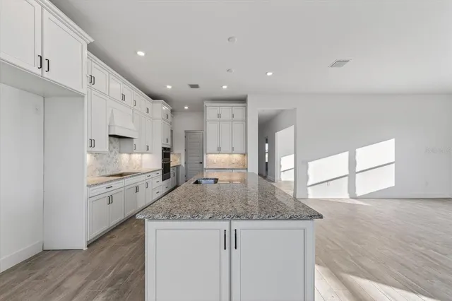 $7,500 | 19111 Fox Lndg Place, Bradenton, FL 34212