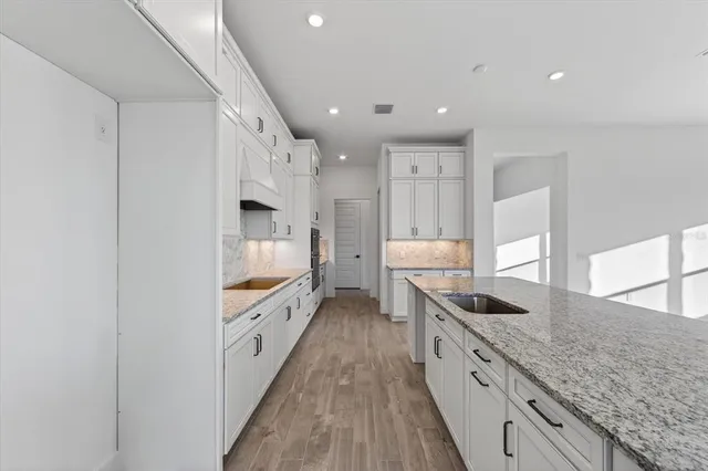 $7,500 | 19111 Fox Lndg Place, Bradenton, FL 34212