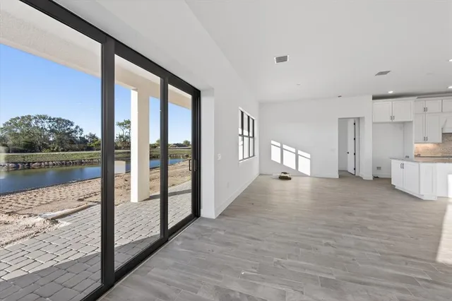 $7,500 | 19111 Fox Lndg Place, Bradenton, FL 34212