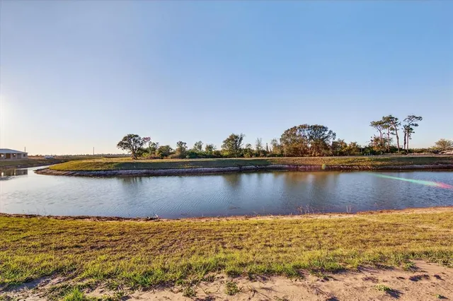 $7,500 | 19111 Fox Lndg Place, Bradenton, FL 34212