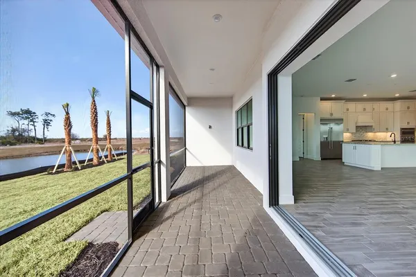 $5,900 | 19111 Fox Lndg Place, Lakewood Ranch, FL 34211