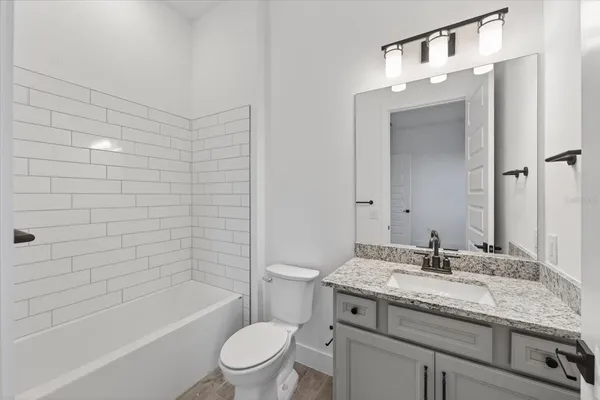 $4,900 | 19111 Fox Lndg Place, Lakewood Ranch, FL 34211