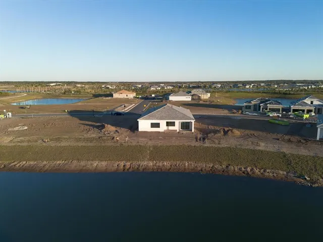 $7,500 | 19111 Fox Lndg Place, Bradenton, FL 34212