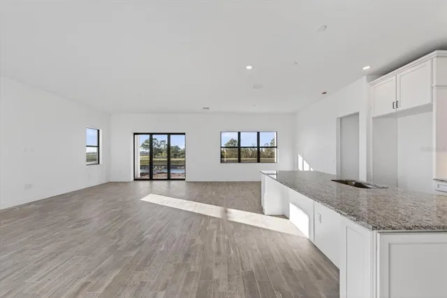 $7,500 | 19111 Fox Lndg Place, Bradenton, FL 34212