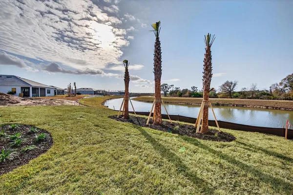 $5,900 | 19111 Fox Lndg Place, Lakewood Ranch, FL 34211