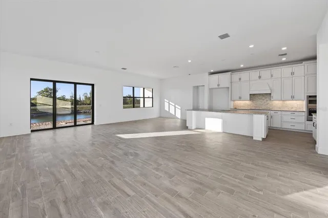 $7,500 | 19111 Fox Lndg Place, Bradenton, FL 34212