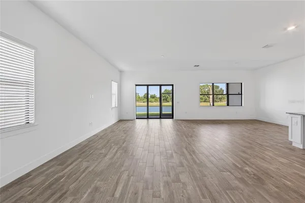 $4,900 | 19111 Fox Lndg Place, Lakewood Ranch, FL 34211