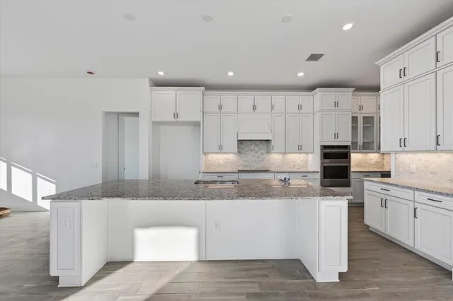 $7,500 | 19111 Fox Lndg Place, Bradenton, FL 34212