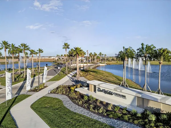 $5,900 | 19111 Fox Lndg Place, Lakewood Ranch, FL 34211